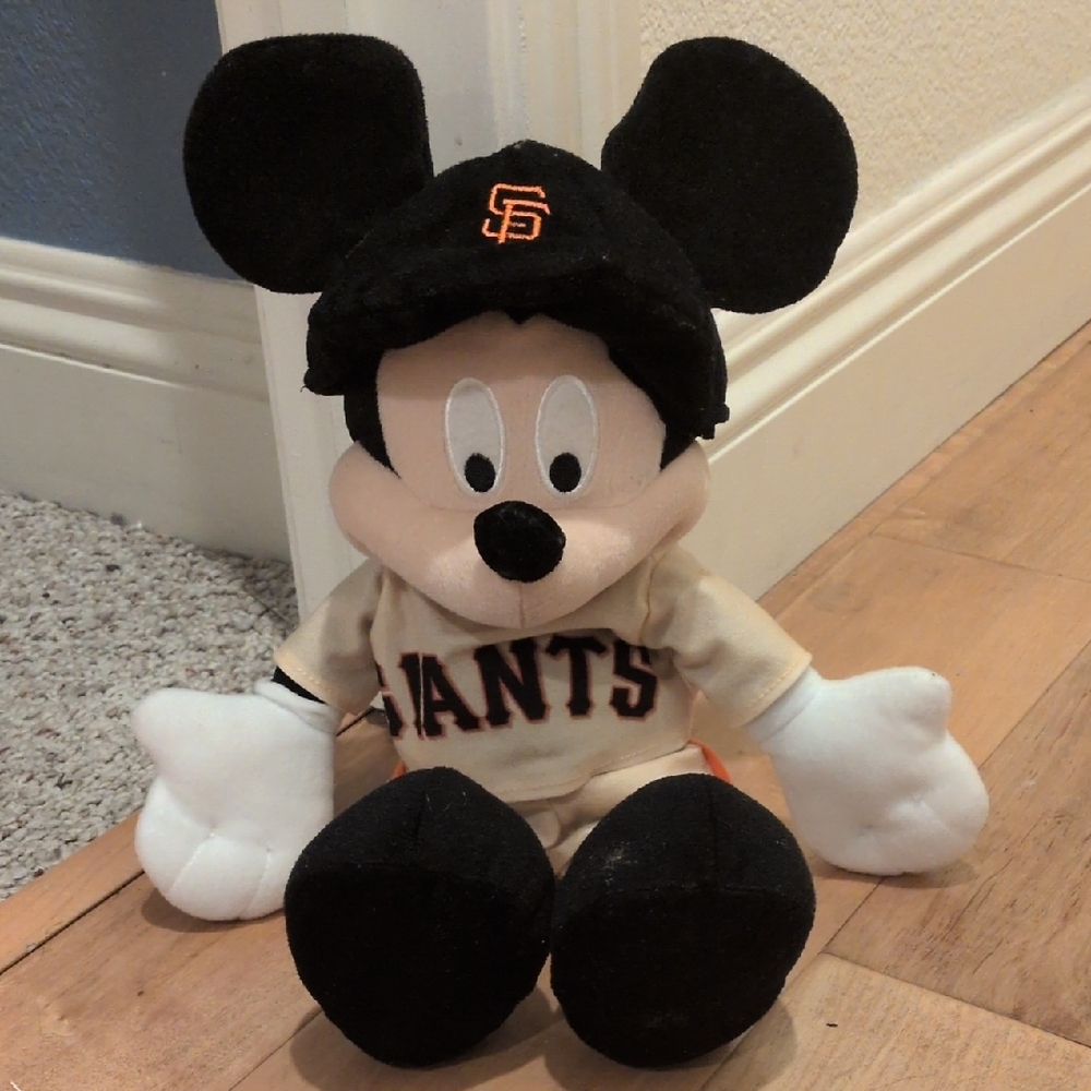 ✅SF Giants Disney Mickey Mouse Plush San Francisco Baseball Rare